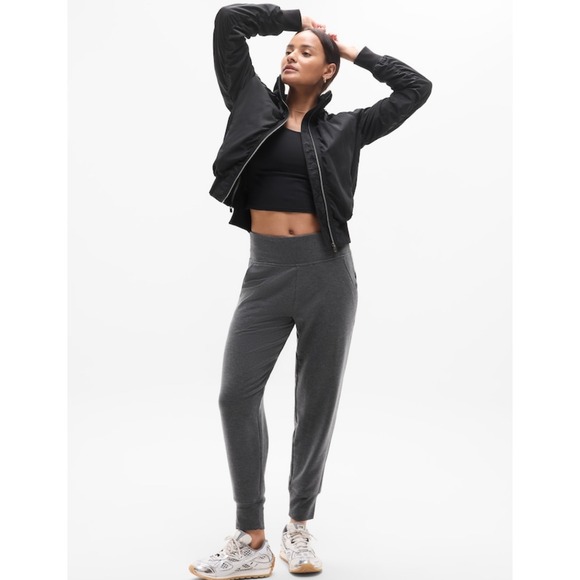 Athleta Coaster Luxe High Rise Jogger XSP - Picture 2 of 8